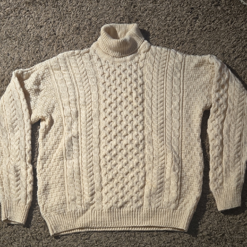 Elegant Cream Turtleneck Sweater